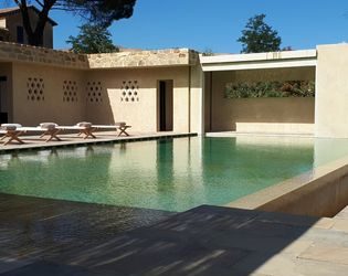 Realizzazione di piscine